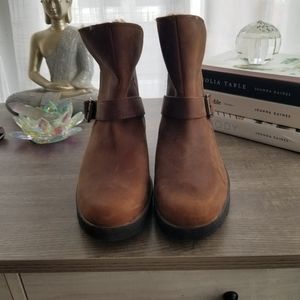 Timberland womans Gracelyn biker boot